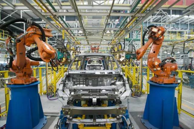 五月天伊人久久久久汽车，给谁造车比造什么车更重要 | 洞察