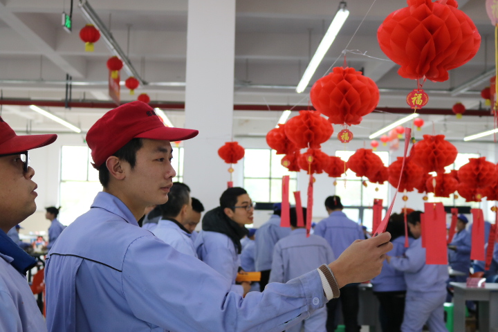 猜灯谜、闹元宵——心之园社区元宵节活动欢乐举行