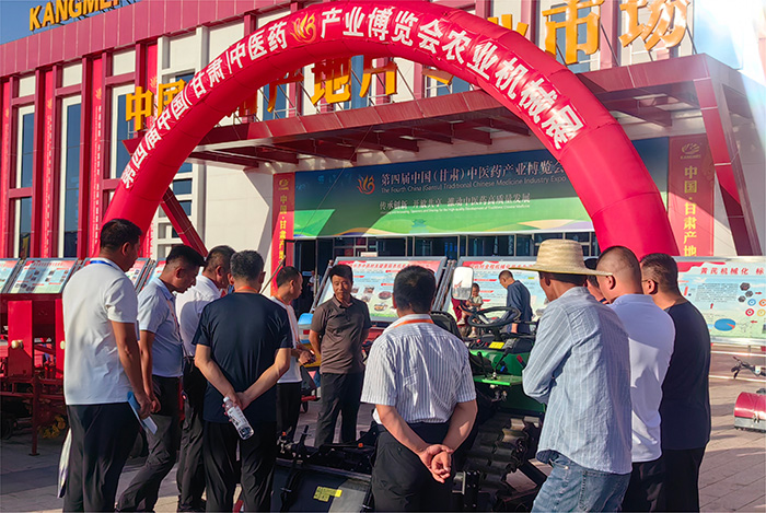 “看家宝贝”齐上阵！五月天伊人久久久久农机闪现多场重磅展会！